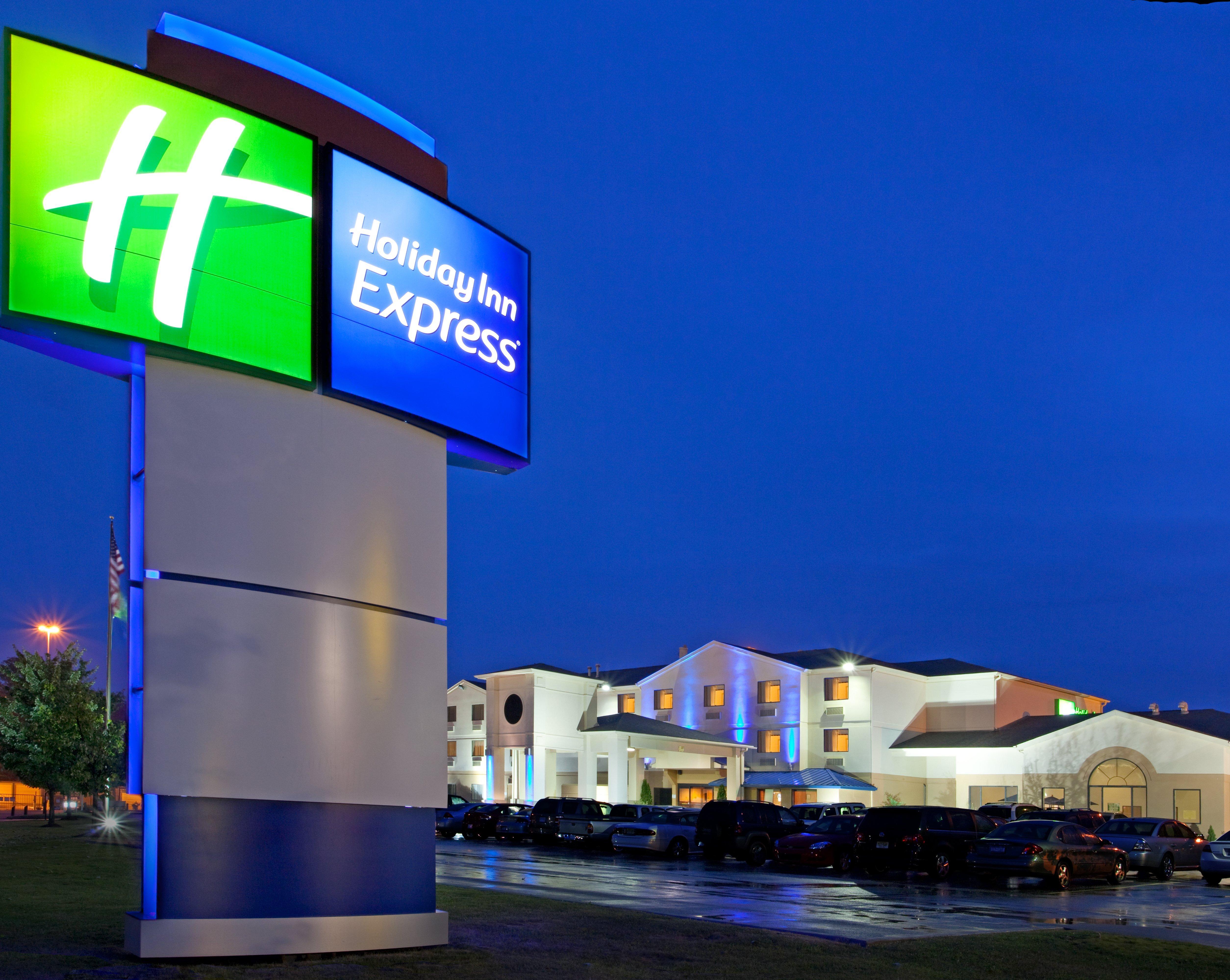 Holiday Inn Express Hotel Pittsburgh-North/Harmarville By Ihg Экстерьер фото